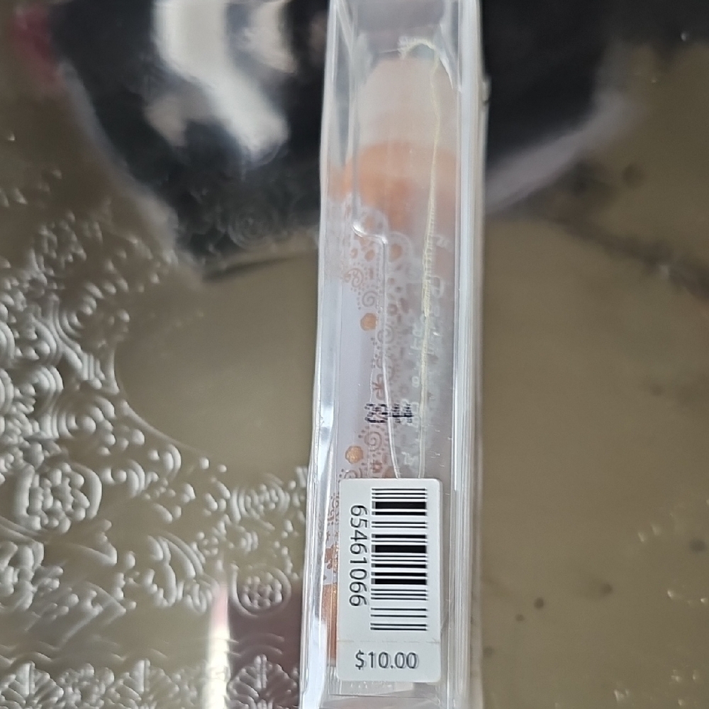 New Tutti Dolci Cinnamon Frosting Lip Gloss - Shimmering Gold - Discontinued - Picture 5 of 8
